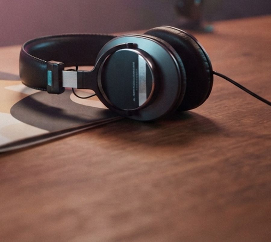 Podcast Launch Checklist + Cover Art Templates
